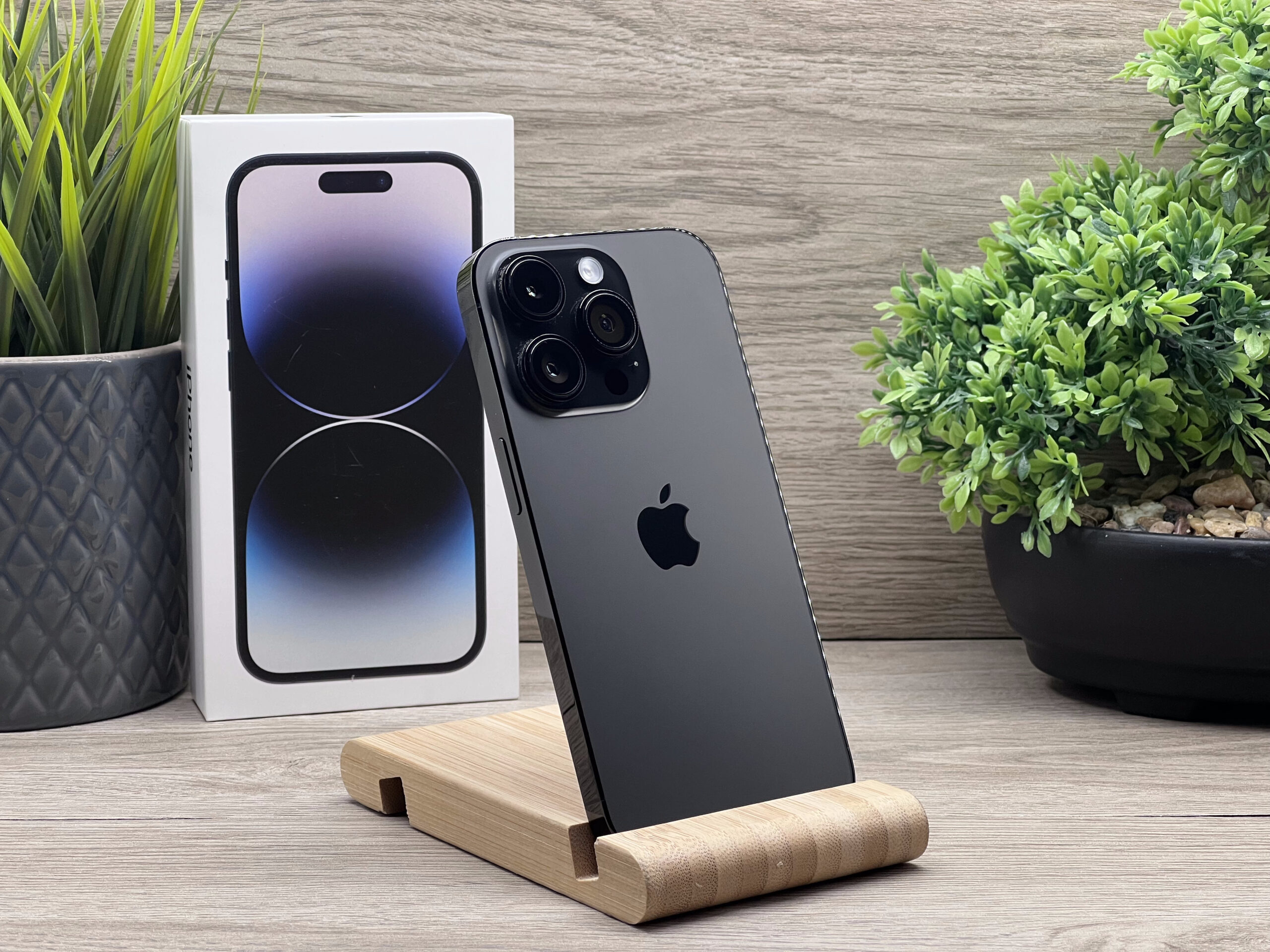 Hibátlan iPhone 14 Pro Space Black 128GB 2 ÉV Garanciával 92%