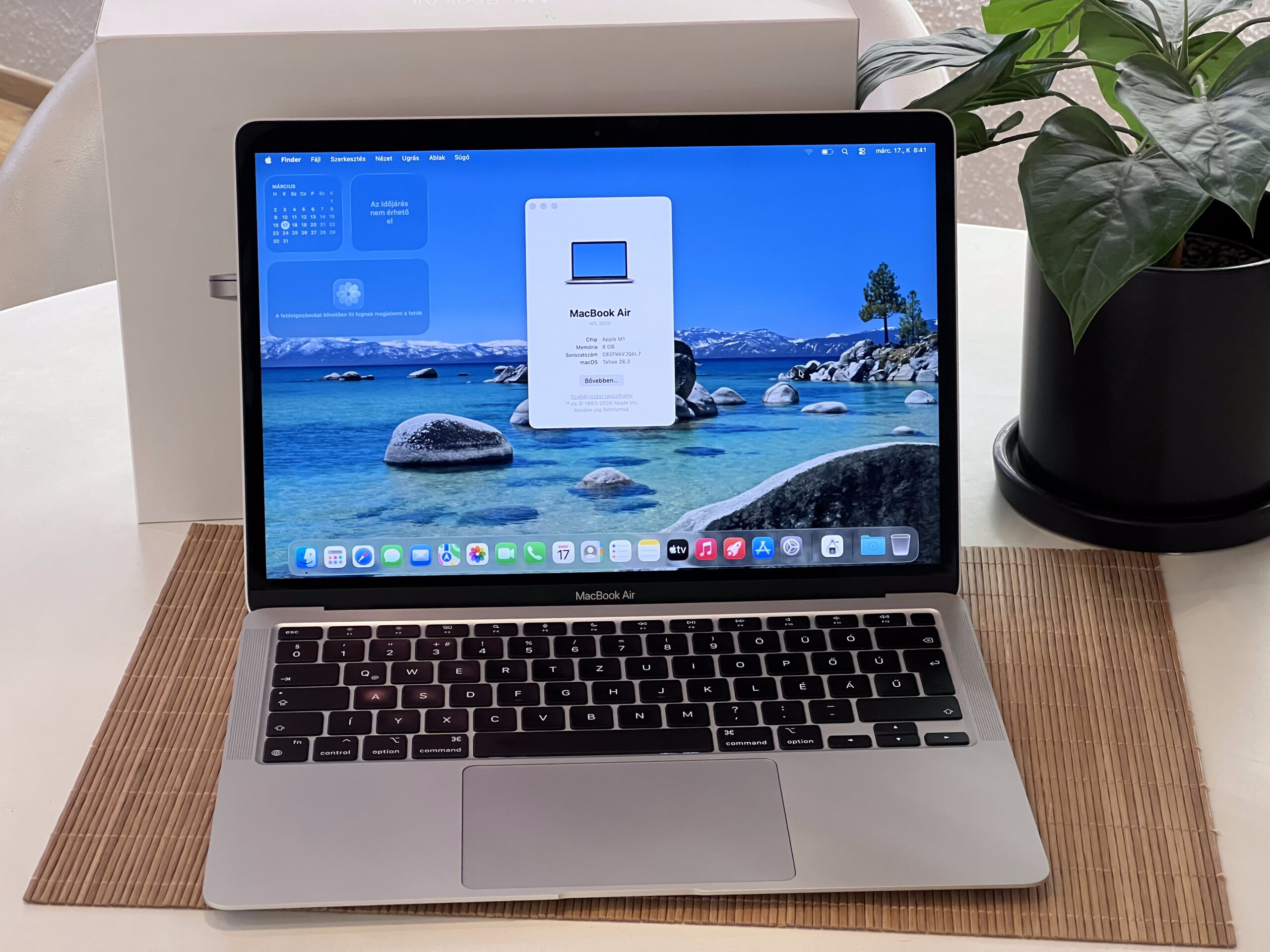 Hibátlan MacBook Air 2020 M1 Silver 13” 256GB 2 ÉV Garanciával