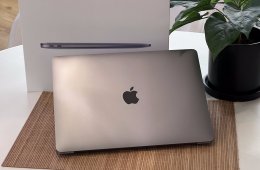 Hibátlan MacBook Air 2020 M1 Space Gray 13” 512GB 2 ÉV Garanciával