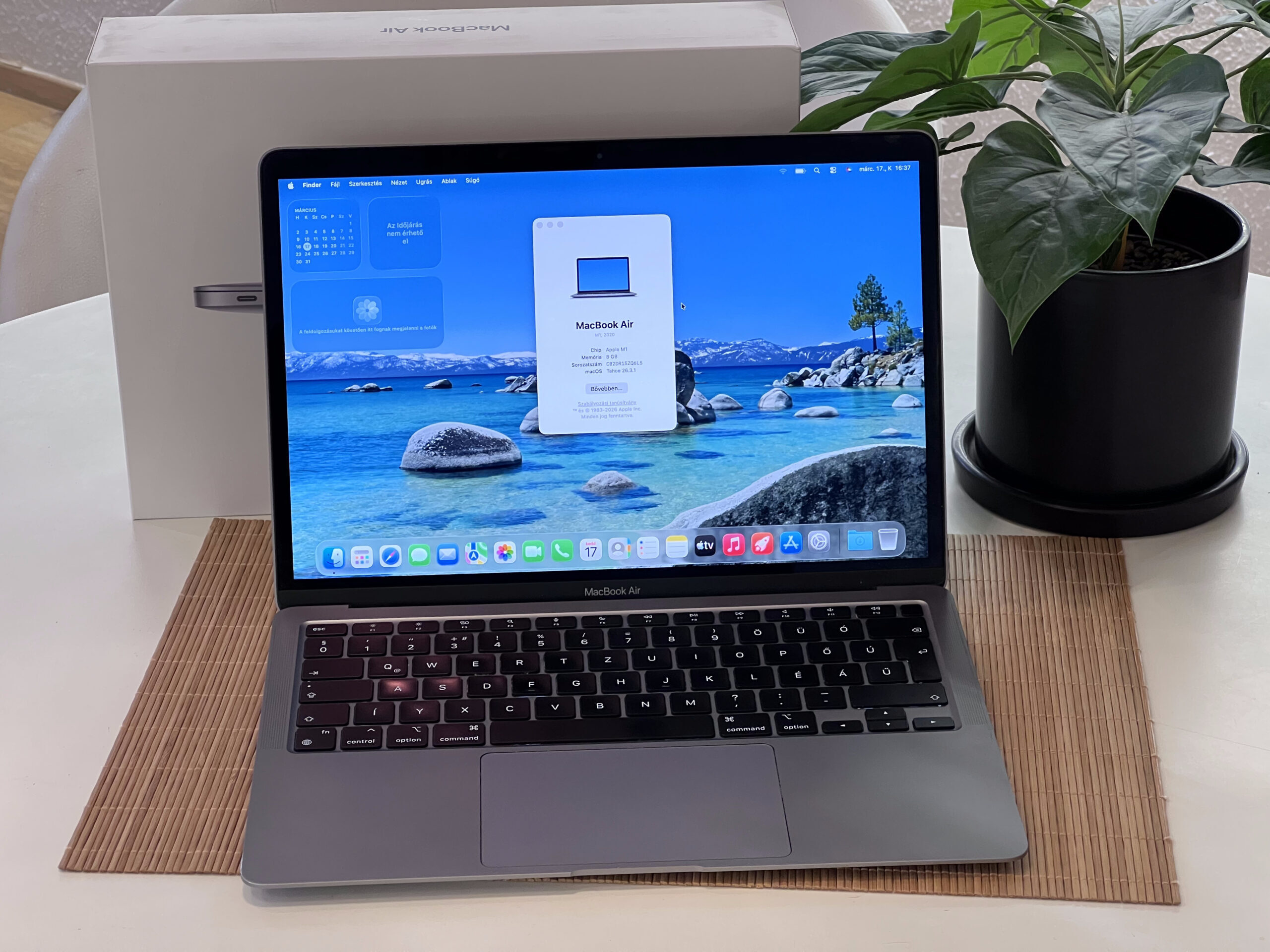 Hibátlan MacBook Air 2020 M1 Space Gray 13” 512GB 2 ÉV Garanciával