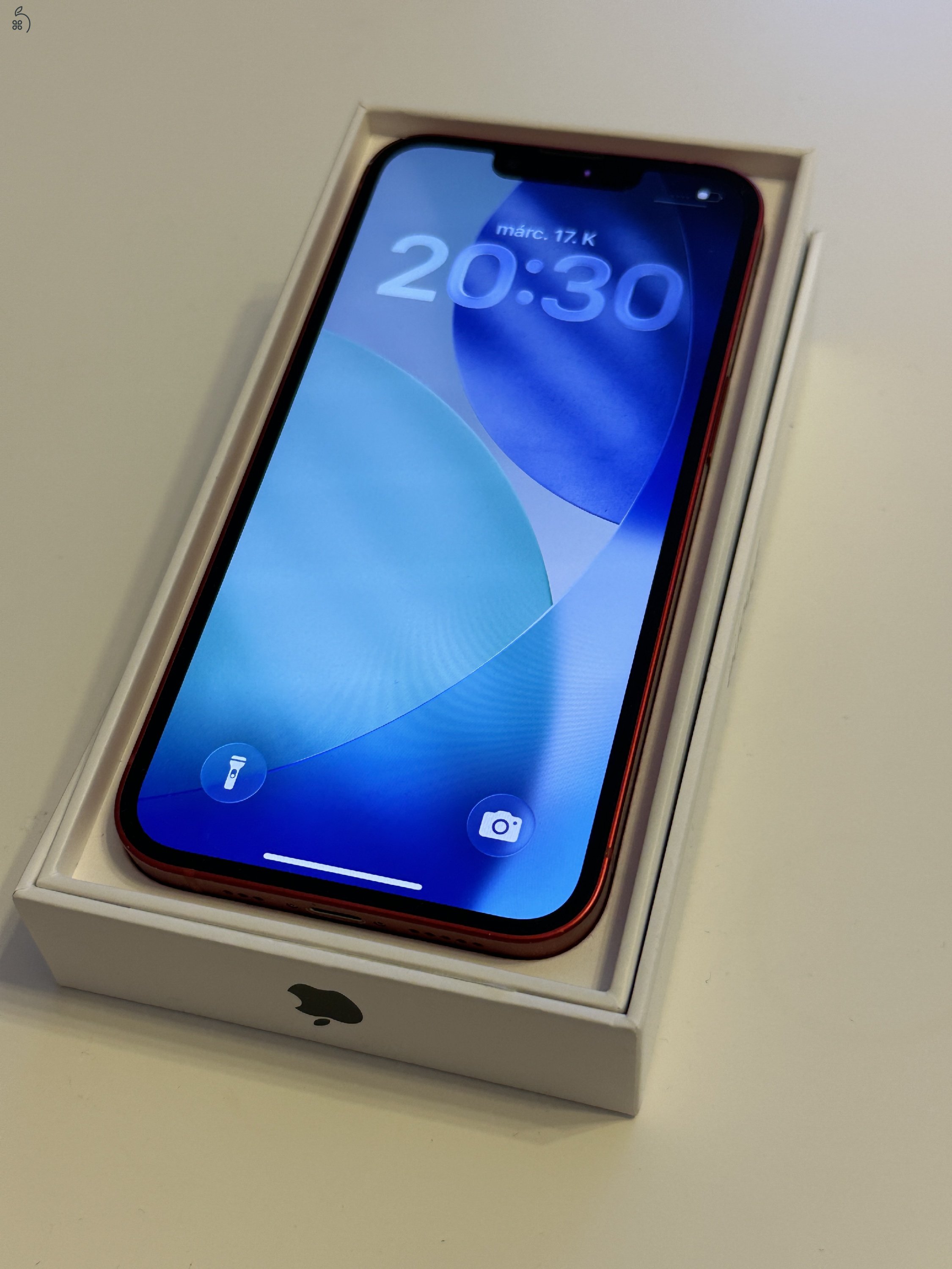 iPhone 13 piros 100% AKKU!