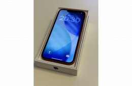 iPhone 13 piros 100% AKKU!