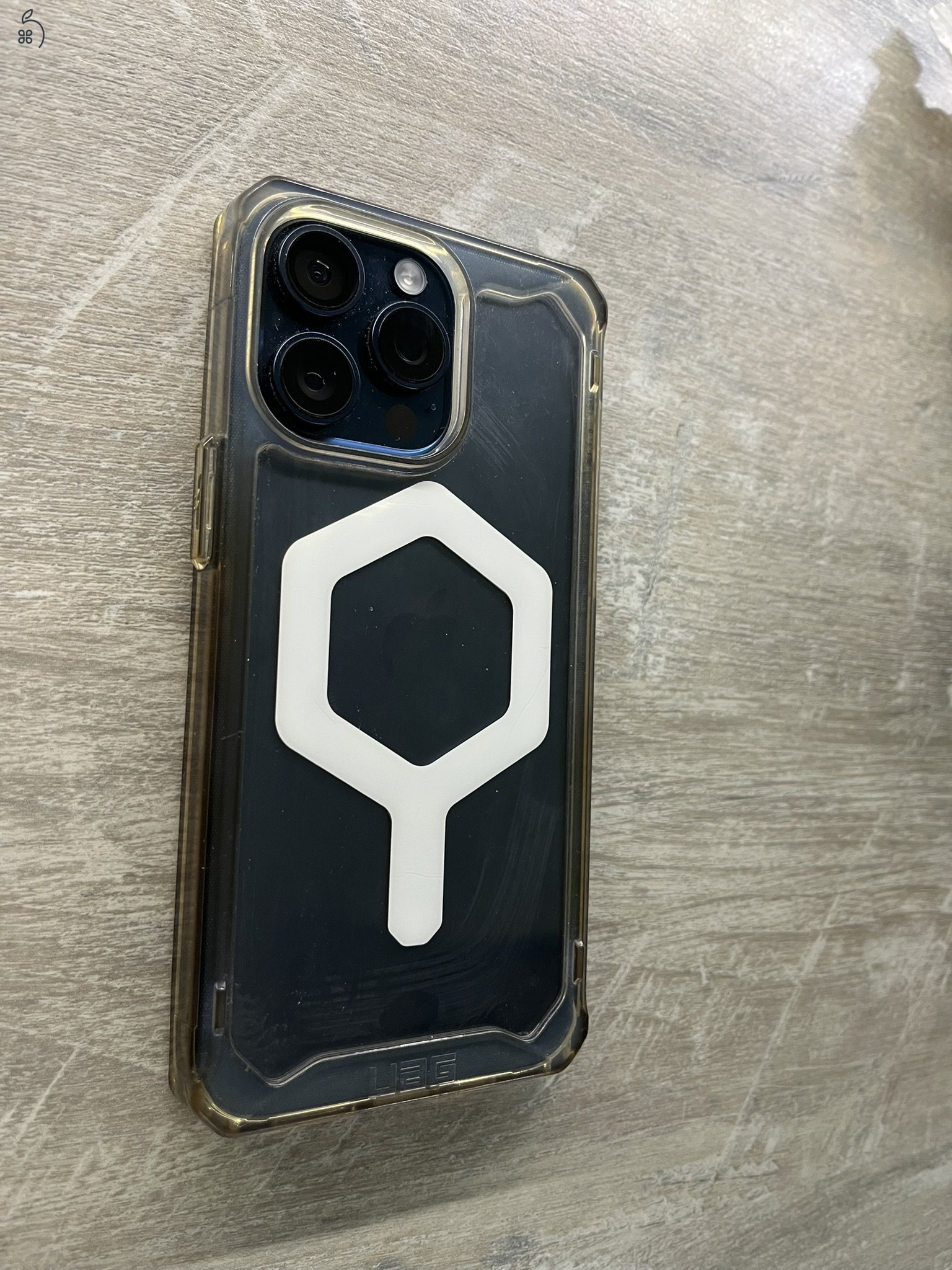 Apple Iphone 15 Pro Max 256GB | Független | 94% AKKU + Tok és Iglass