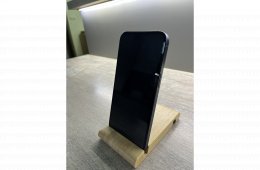 Apple Iphone 15 Pro Max 256GB | Független | 94% AKKU + Tok és Iglass