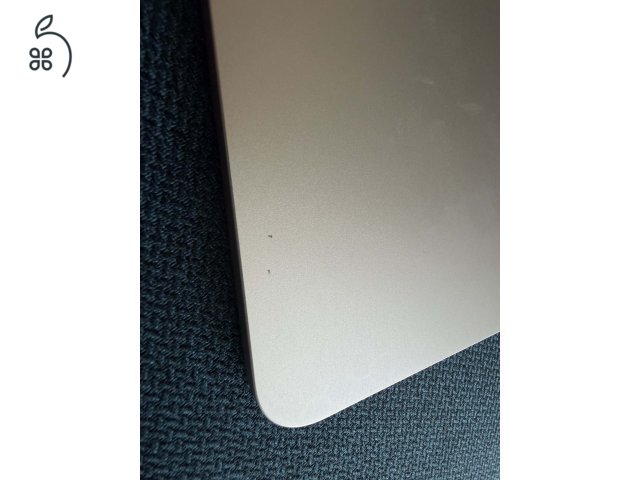 iPad Air 5 (M1) 64GB Wi-Fi + Apple Pencil 2 – Gyönyörű állapotban!