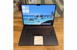 18. Apple MacBook Air 15