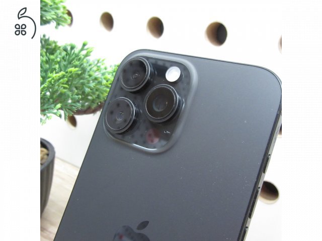Apple iPhone 16 Pro Max Black Titanium 256GB használt karcmentes – 99% akku (281 ciklus) – Apple garancia 2026.06.02.-ig