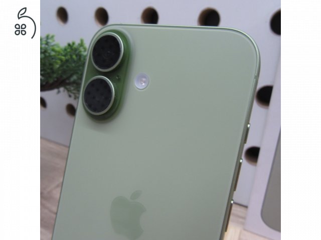 Apple iPhone 17 Sage 256GB használt karcmentes – 100% akku (4 ciklus) – garancia 2027.03.01.-ig