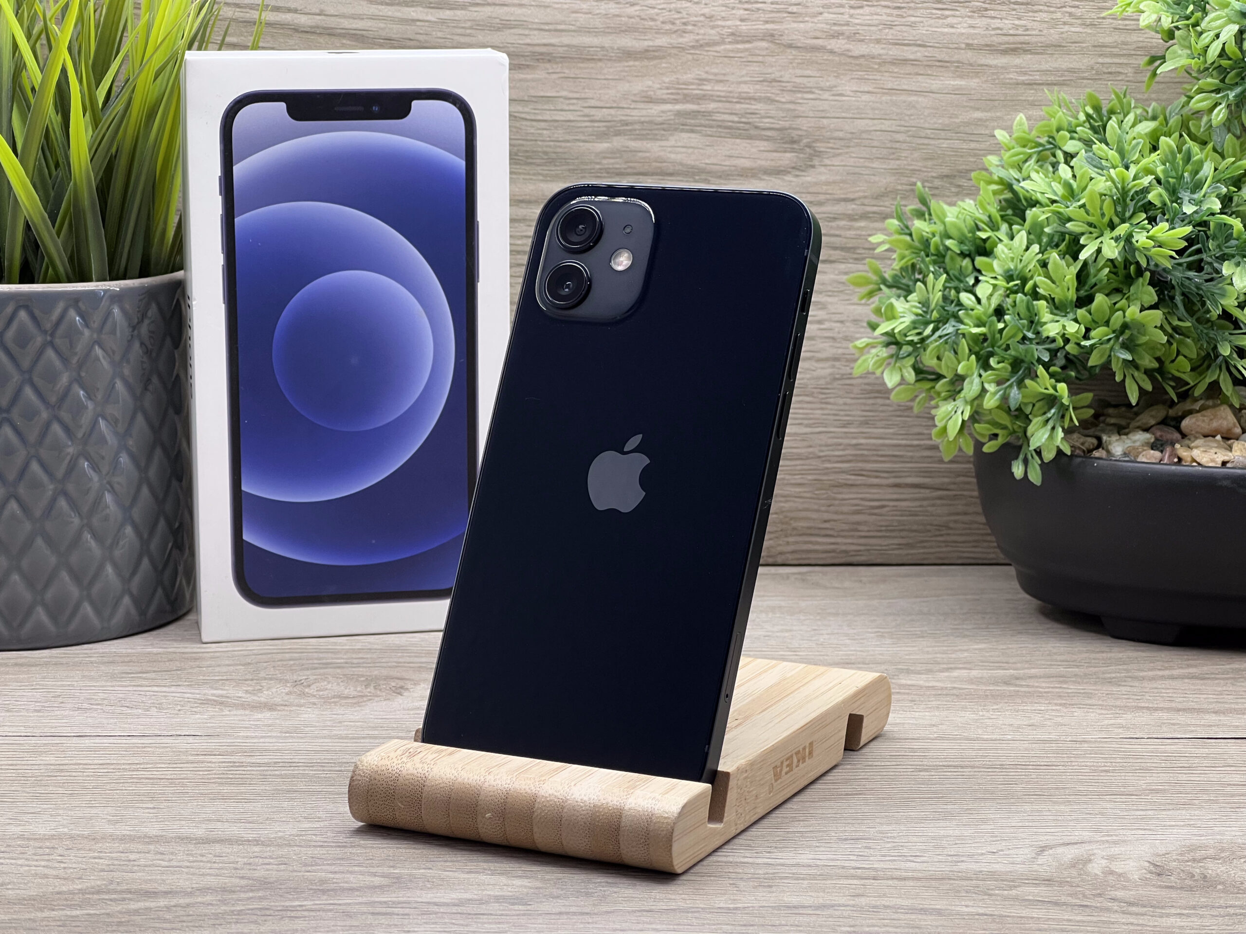 iPhone 12 Black 128GB 2 ÉV Garanciával 90%