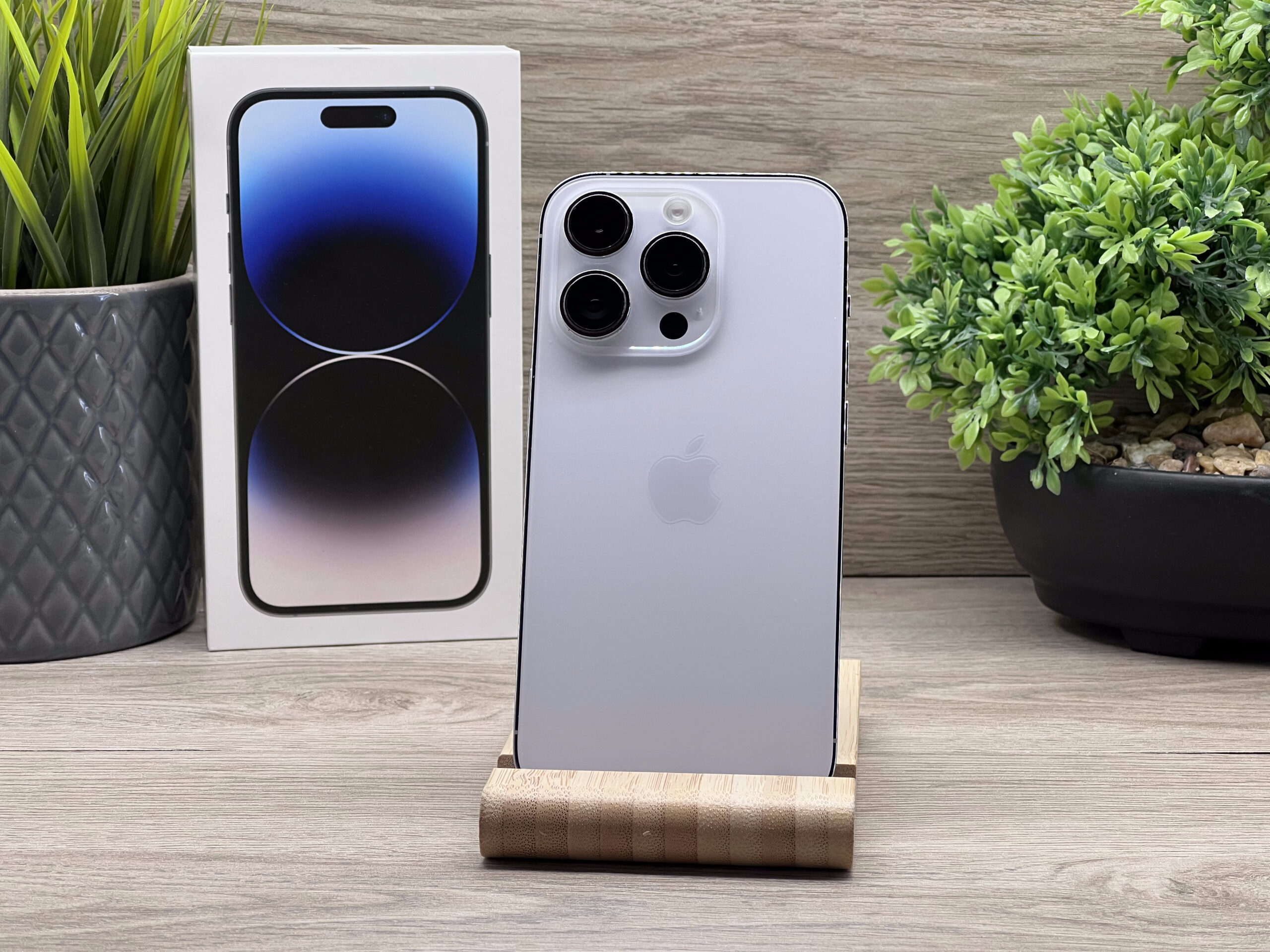 Hibátlan iPhone 14 Pro Silver 128GB 2 ÉV Garanciával 91%