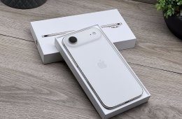 Hibátlan iPhone Air Light Gold 256GB 2 ÉV Garanciával 100%