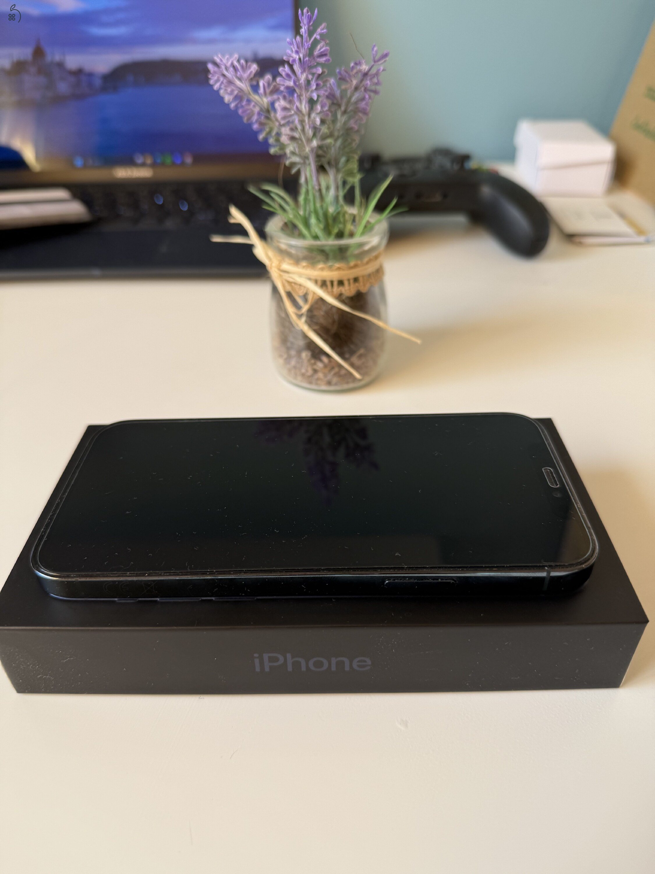 iPhone 12 Pro kártyafüggetlen hibátlan