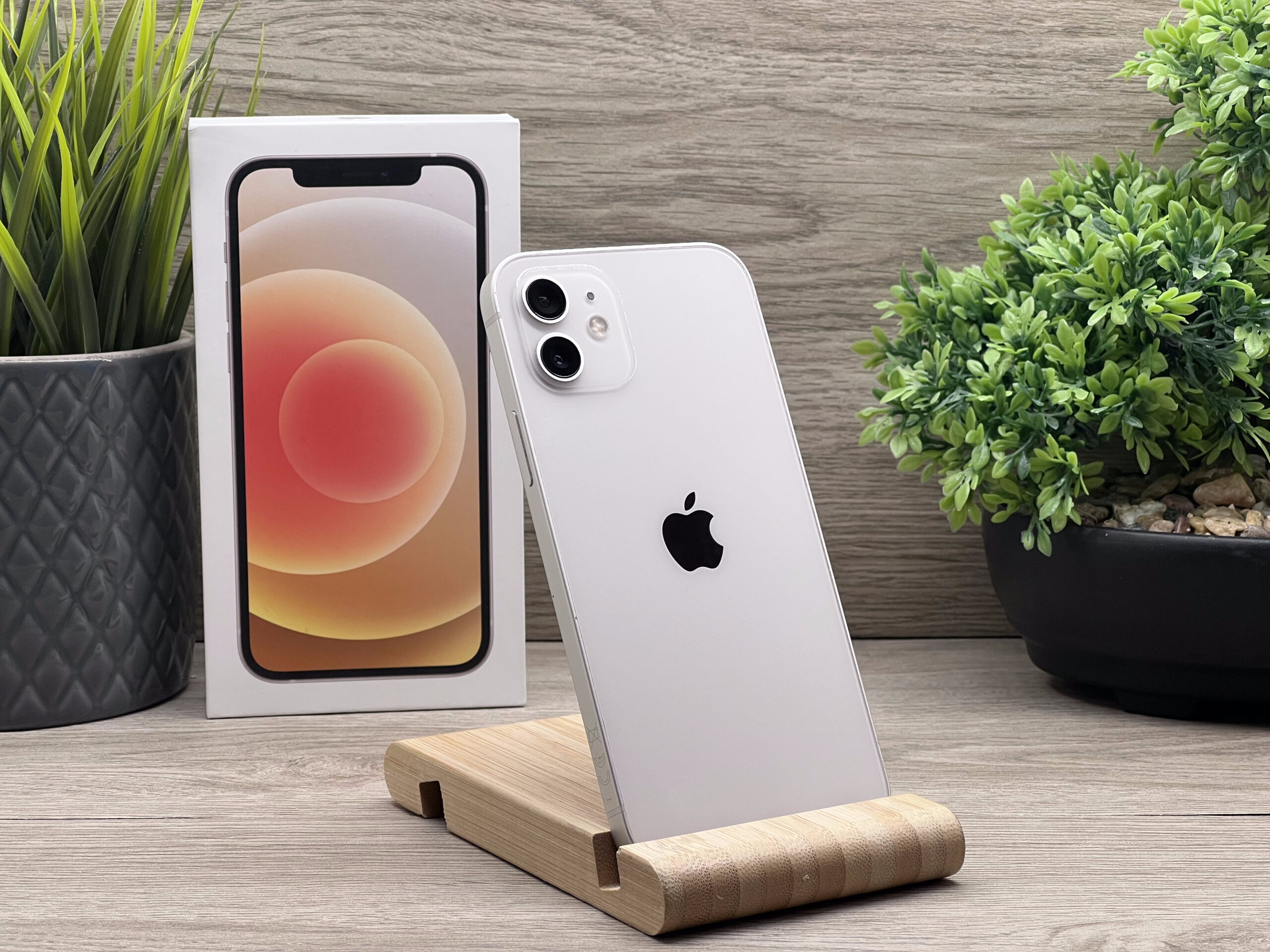 Hibátlan iPhone 12 White 64GB 2 ÉV Garanciával 100%