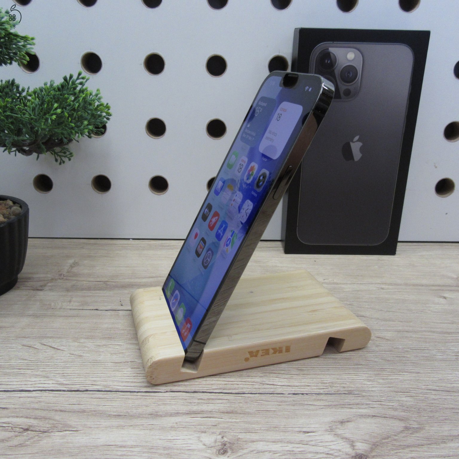 Apple iPhone 13 Pro Max Graphite 128GB használt karcmentes – 100% új akku – 6 hónap garancia