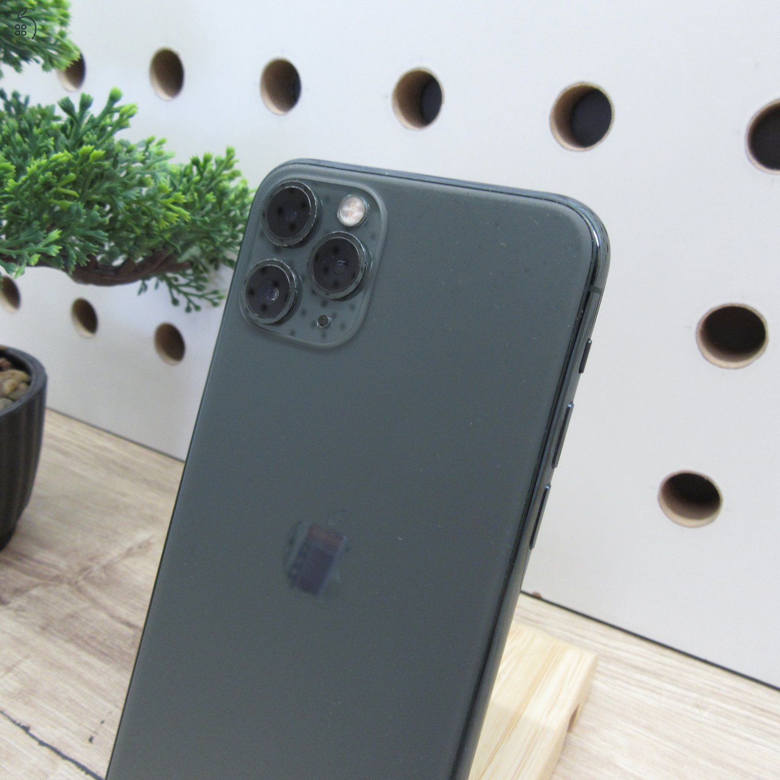 Apple iPhone 11 Pro Green 64GB használt – One függő – Face ID hibás – 6 hónap garancia