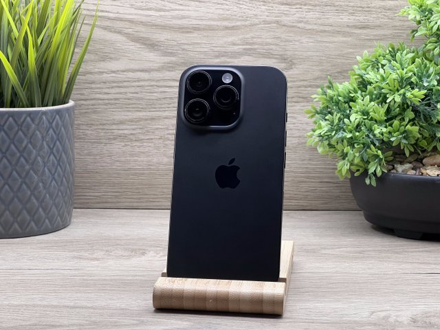 Hibátlan iPhone 16 Pro Black Titanium 256GB 2 ÉV Garanciával 96%