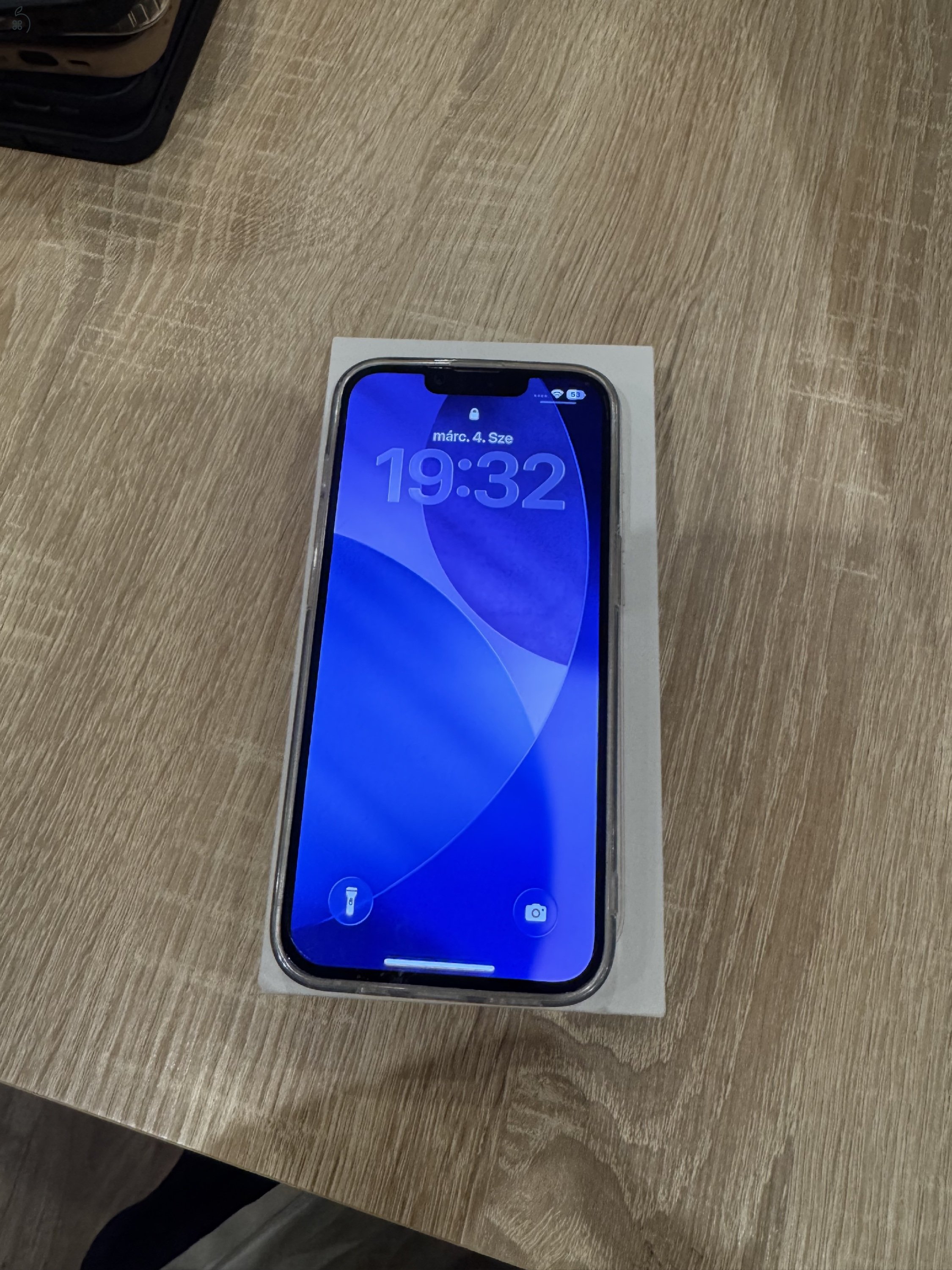 Iphone 13 128GB, fehér