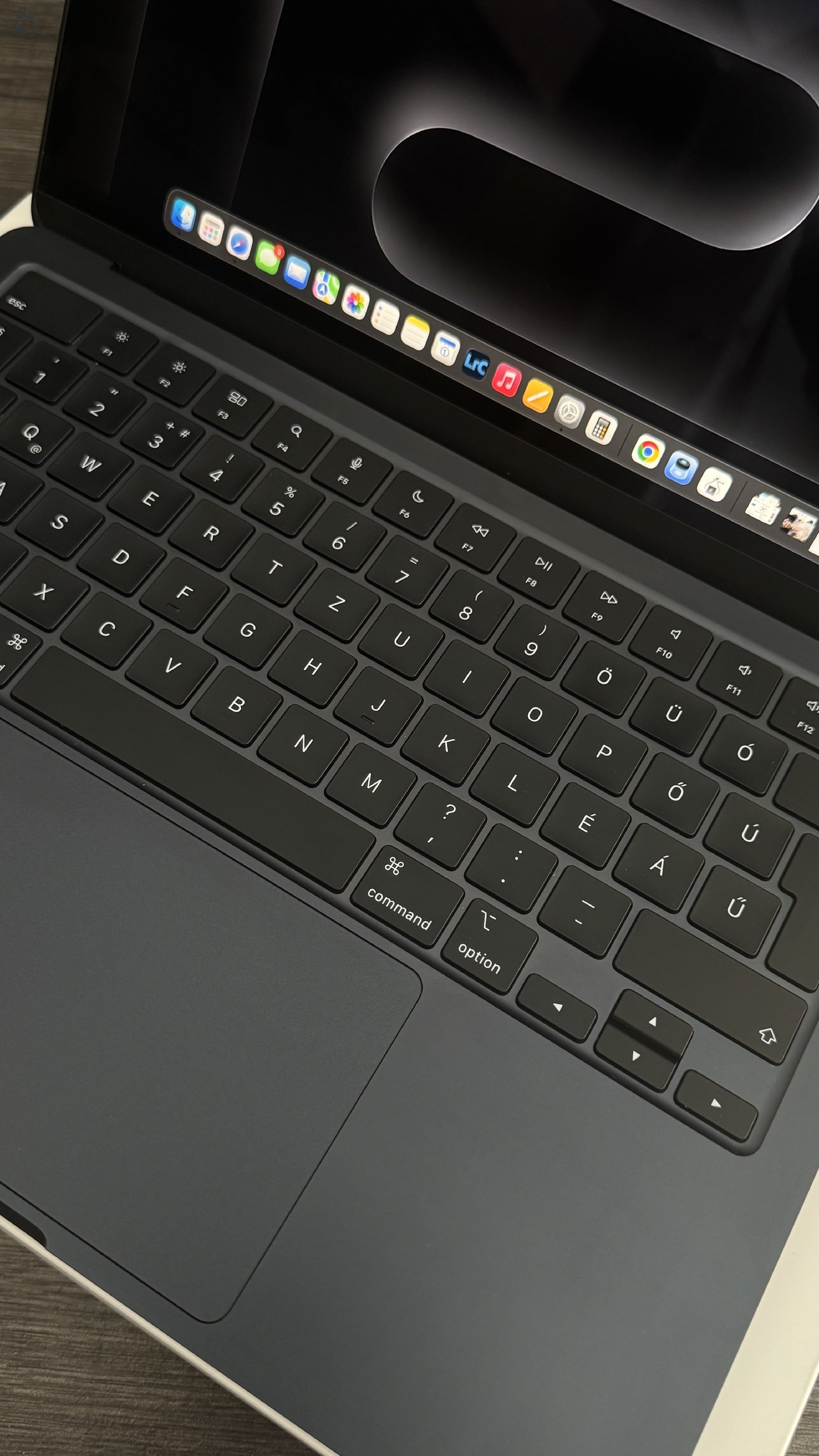 Újszerű Apple Macbook Air M2 13