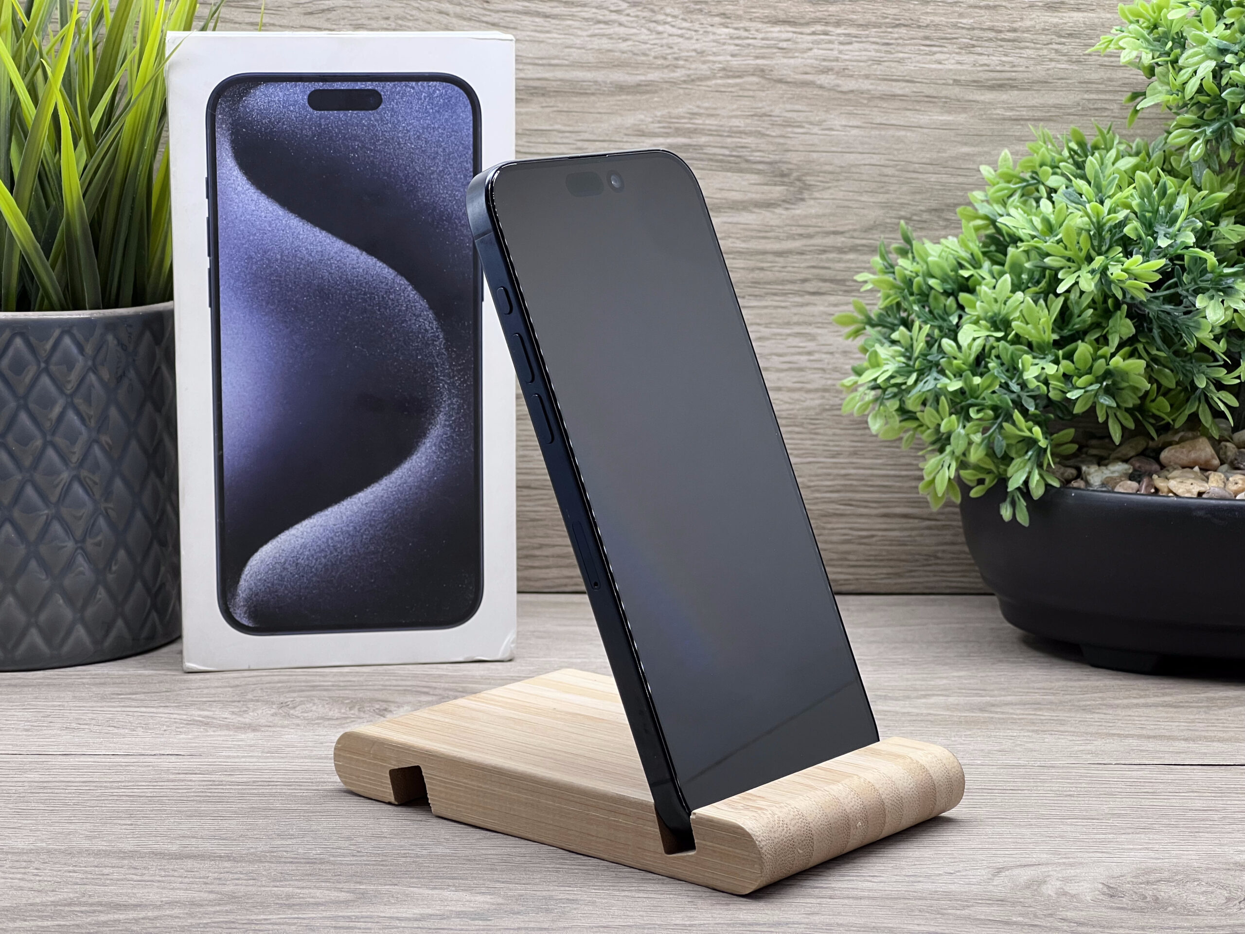 iPhone 15 Pro Max Blue Titanium 256GB 2 ÉV Garanciával 90%