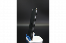 Apple iPhone SE (2020) 64 GB Black 100% akku - 12 HÓ GARANCIA