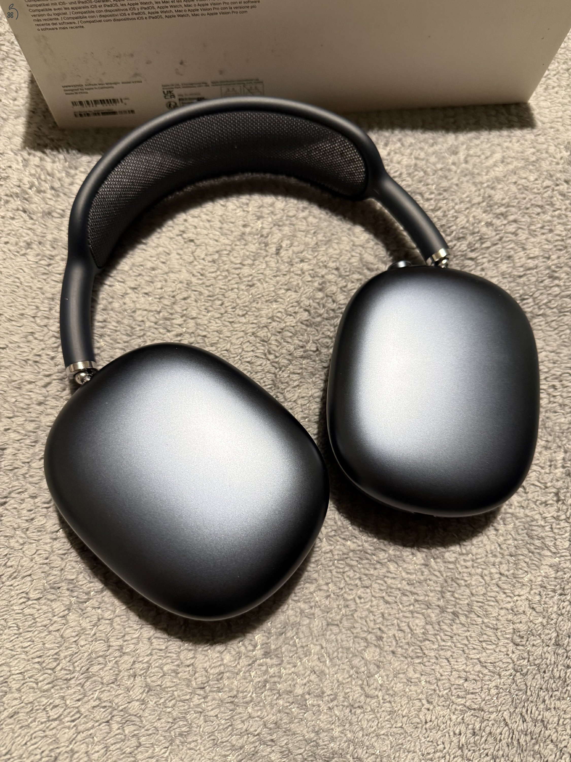 AirPods Max éjfekete 2024