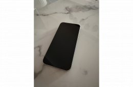 iPhone 15 Pro Max 256GB Natúr Titán - Újszerű, 88% aksi