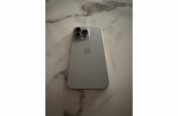 iPhone 15 Pro Max 256GB Natúr Titán - Újszerű, 88% aksi