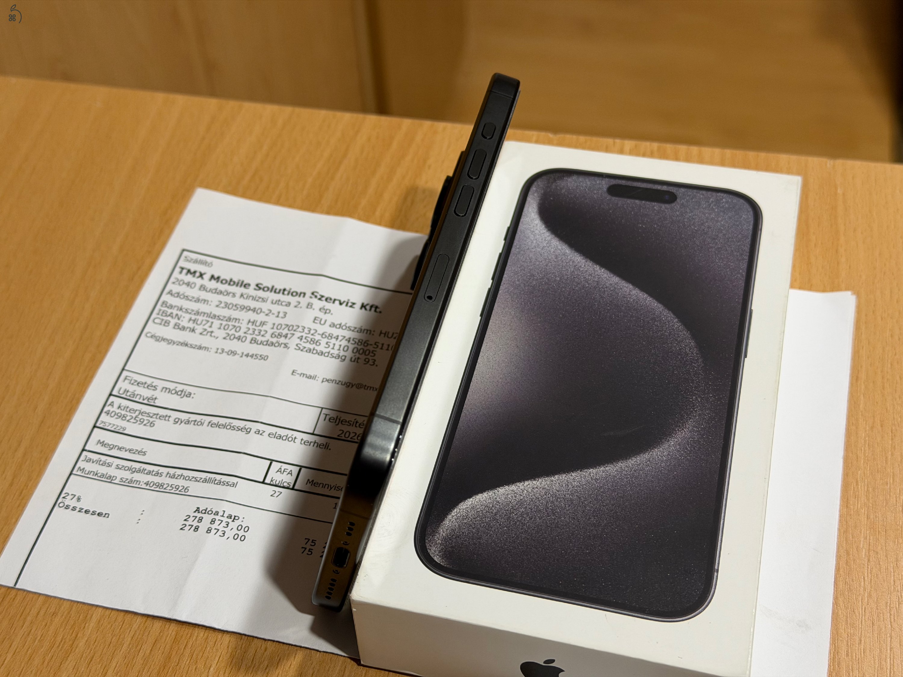 iPhone 15 Pro 128 GB Black Titanium - új, biztosításban cserélt, 3 ciklus