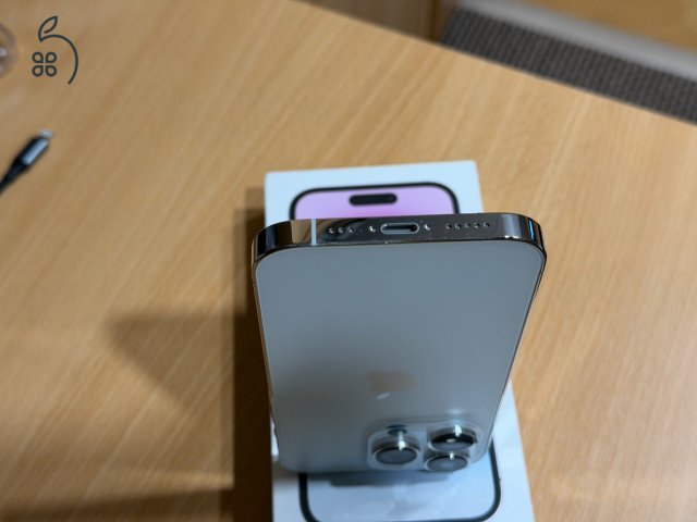 iPhone 14 Pro 256GB - ezüst, új Apple akku, ajándék Spigen fólia, tok