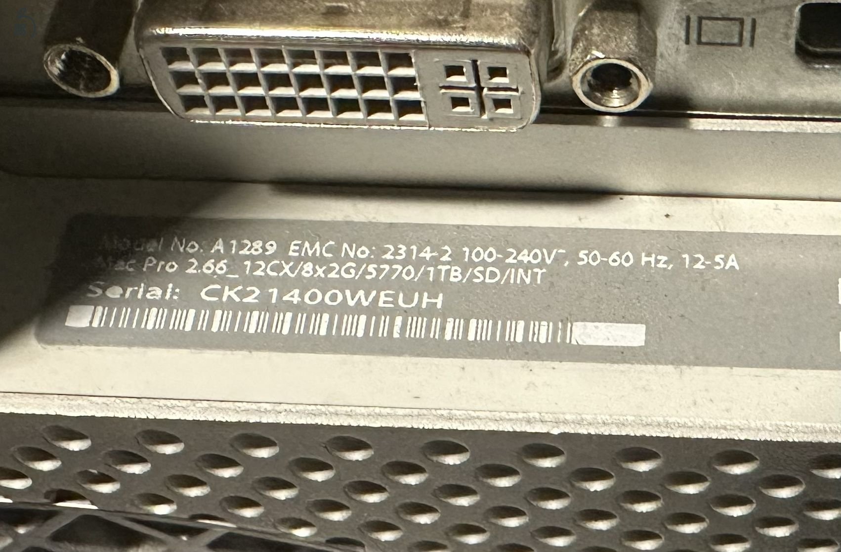 Mac Pro 2010 2x6 Core 2.66G IntelXeon, 16G RAM, 240GB SSD, 2TB HDD, ATI Radeon 5770 1GB