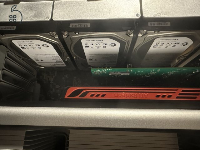 Mac Pro 2010 2x6 Core 2.66G IntelXeon, 16G RAM, 240GB SSD, 2TB HDD, ATI Radeon 5770 1GB