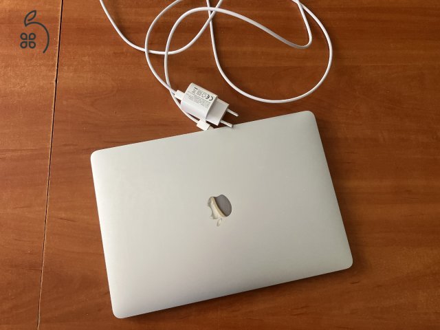 MacBook Air 13