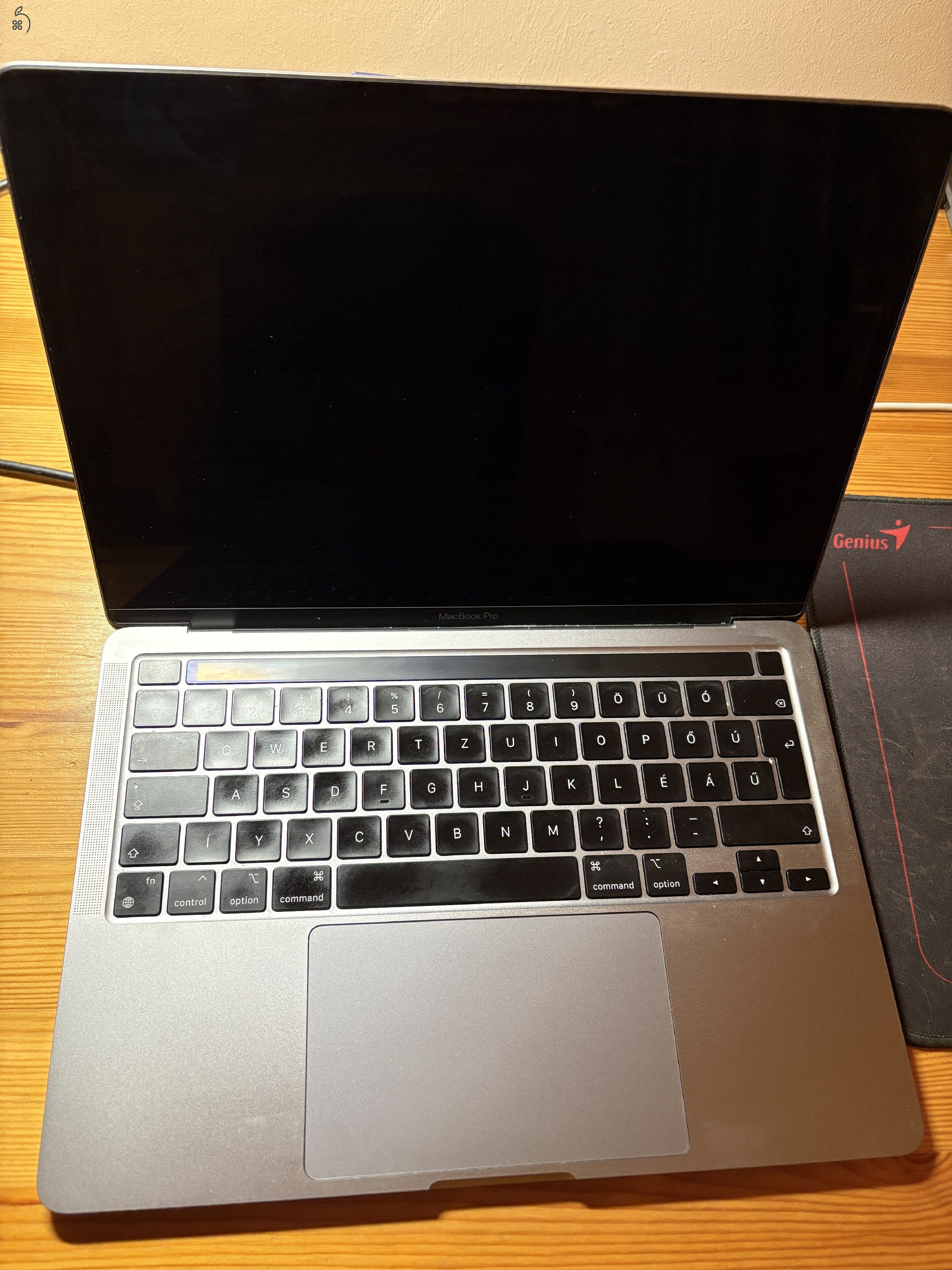 Macbook pro 16GB/500GB