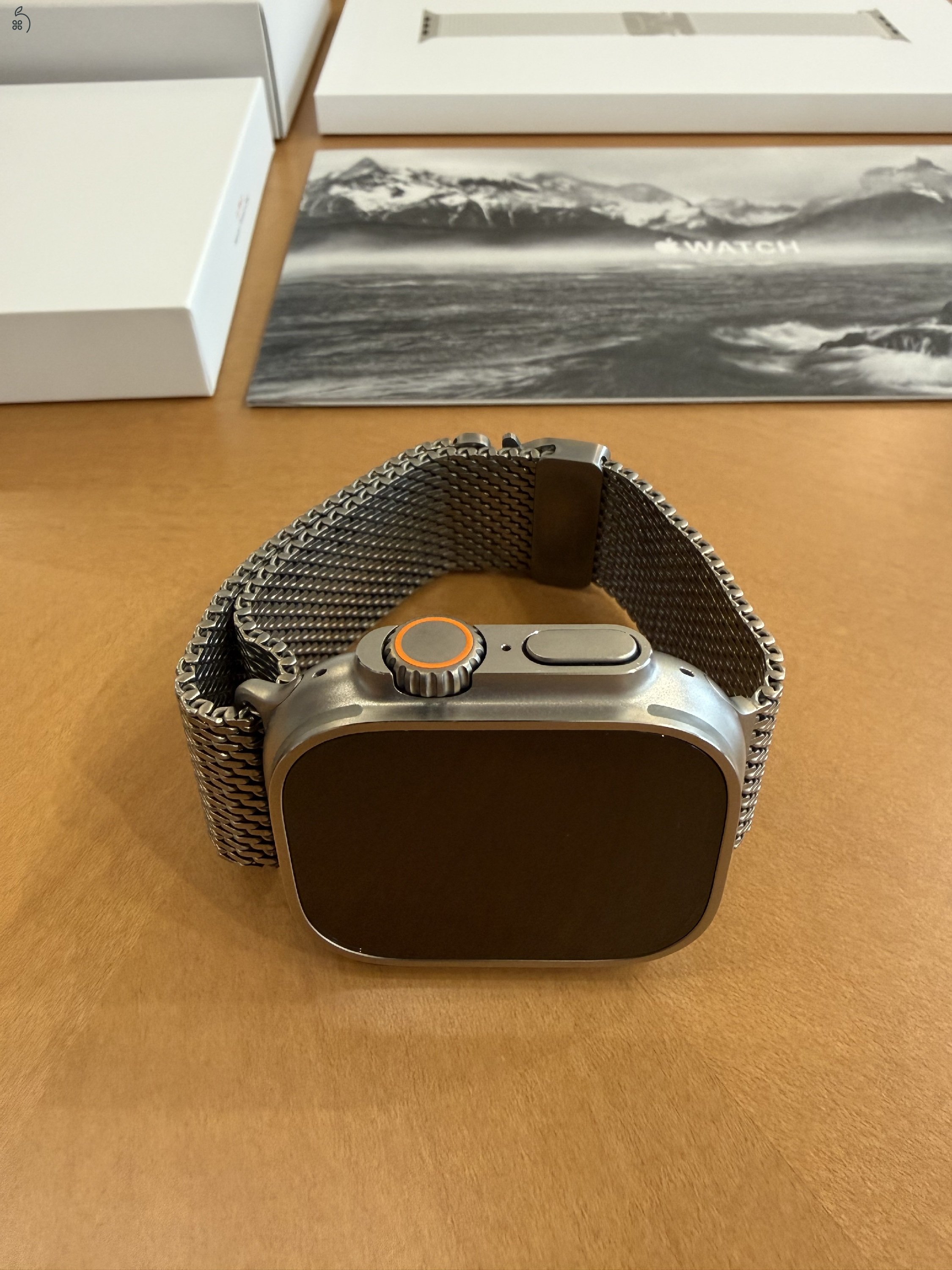 Apple Watch Ultra 3 – natúr titán, Milanese szíj, GARANCIÁS