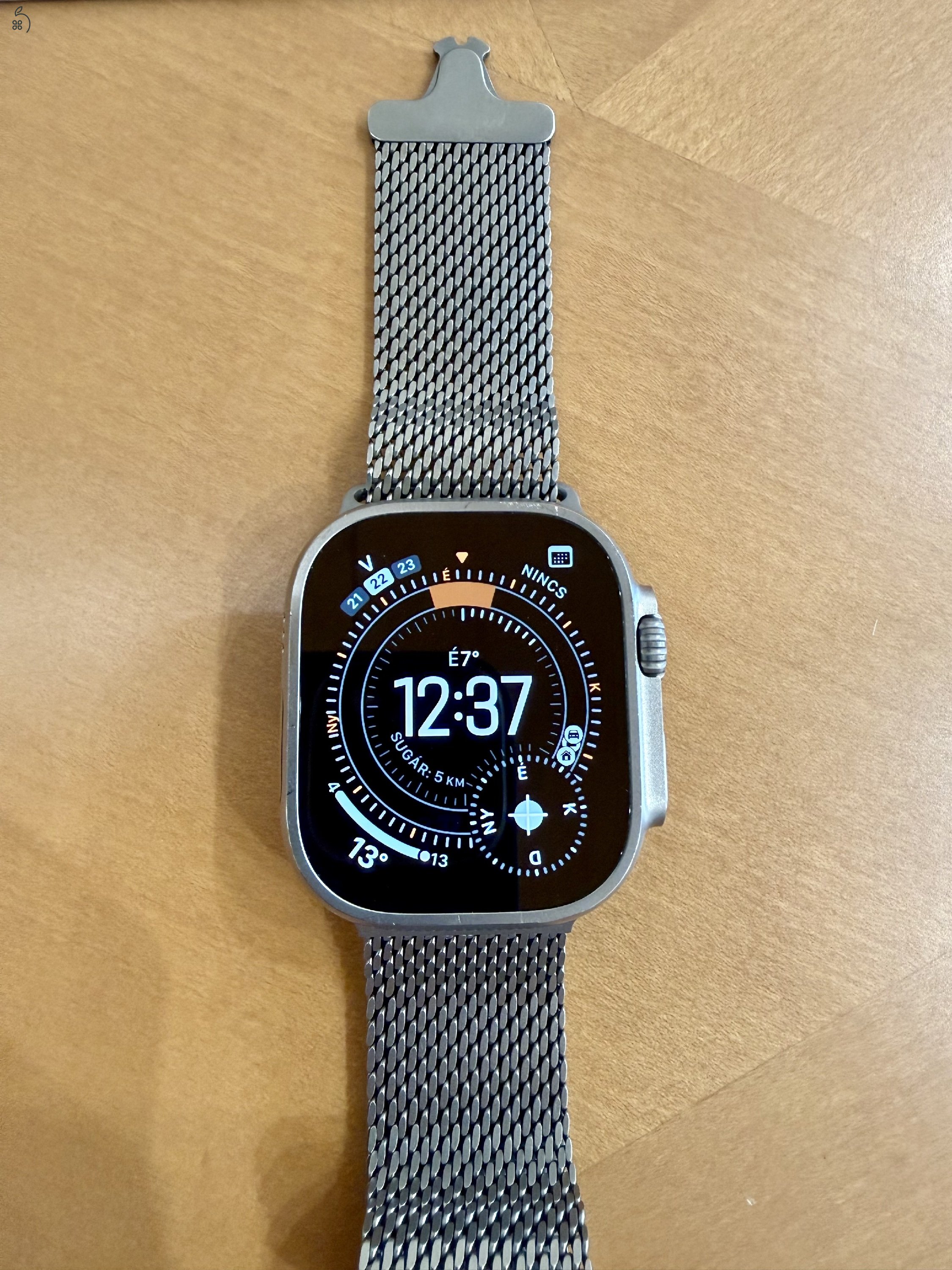 Apple Watch Ultra 3 – natúr titán, Milanese szíj, GARANCIÁS