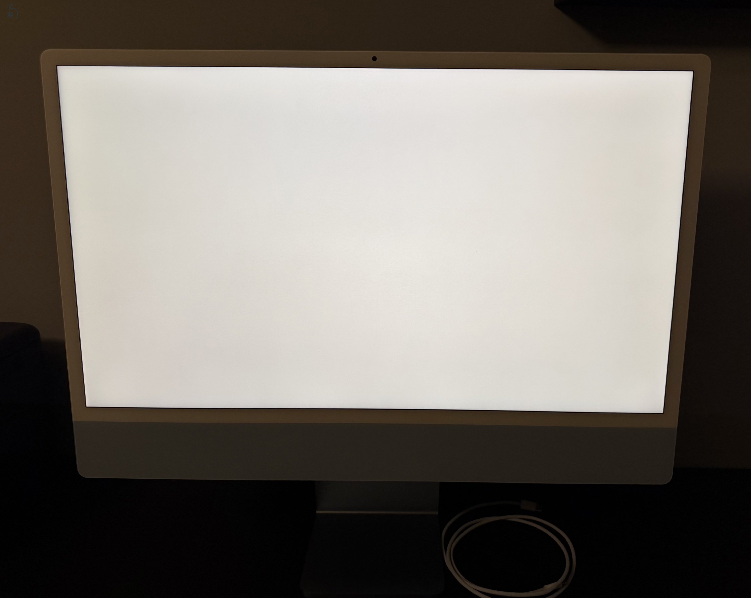 Apple iMac 24 M1 2021 4.5K - 4X USB - 8GB RAM / 256GB + Magic Trackpad + Numpad Magic Keyboard