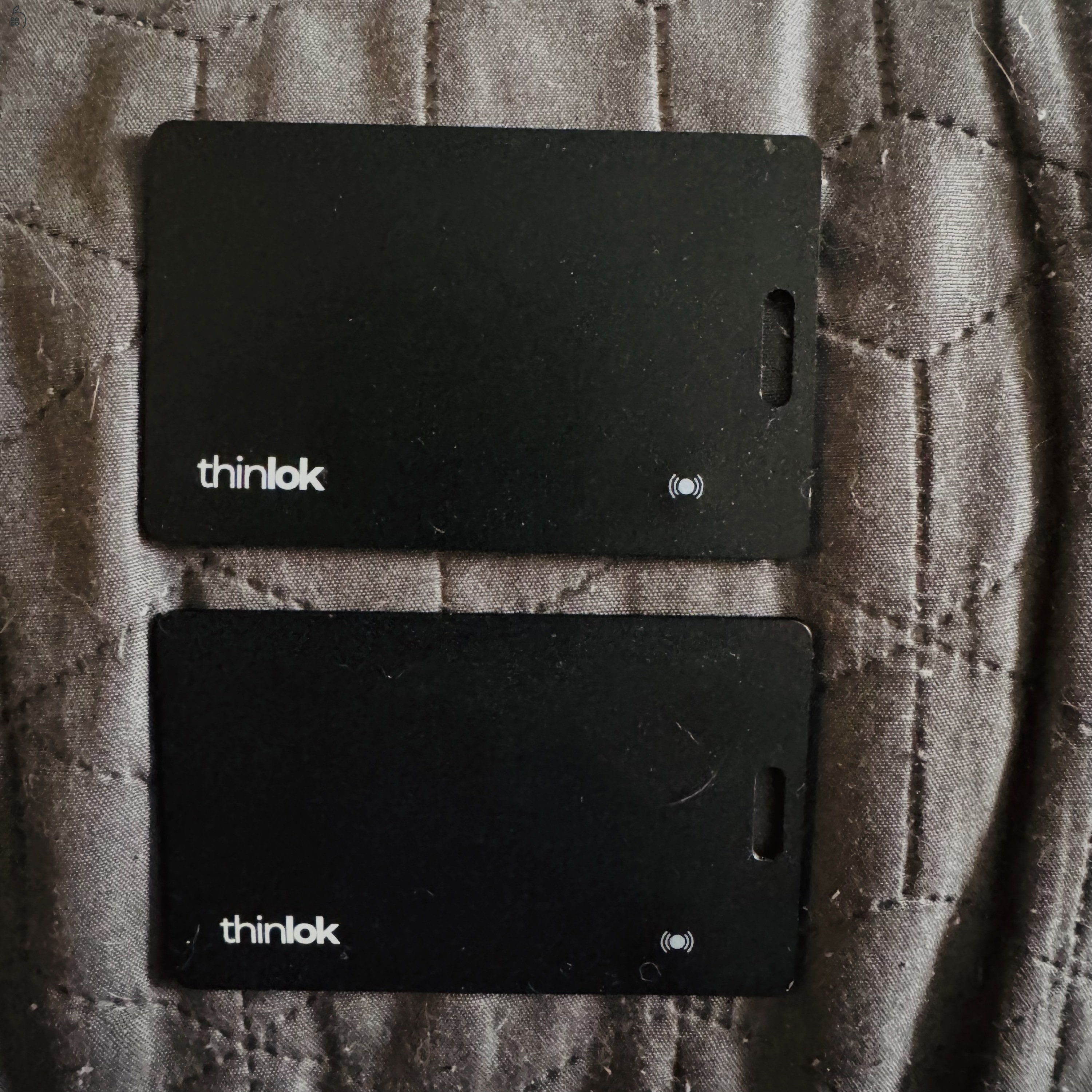 2 db thinlok gps kártya - Iphone-hoz