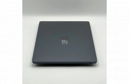 MacBook Air 15″ 2024, M3 8 Core, 16 GB RAM, 10 core GPU, 512 GB SSD, Midnight 27% Áfás, 0424AB 