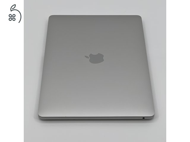 MacBook Pro 13″ 2021, M1 16 GB RAM, 8 core CPU, 8 core GPU, 512 GB SSD, Silver 27% Áfa 0538AB