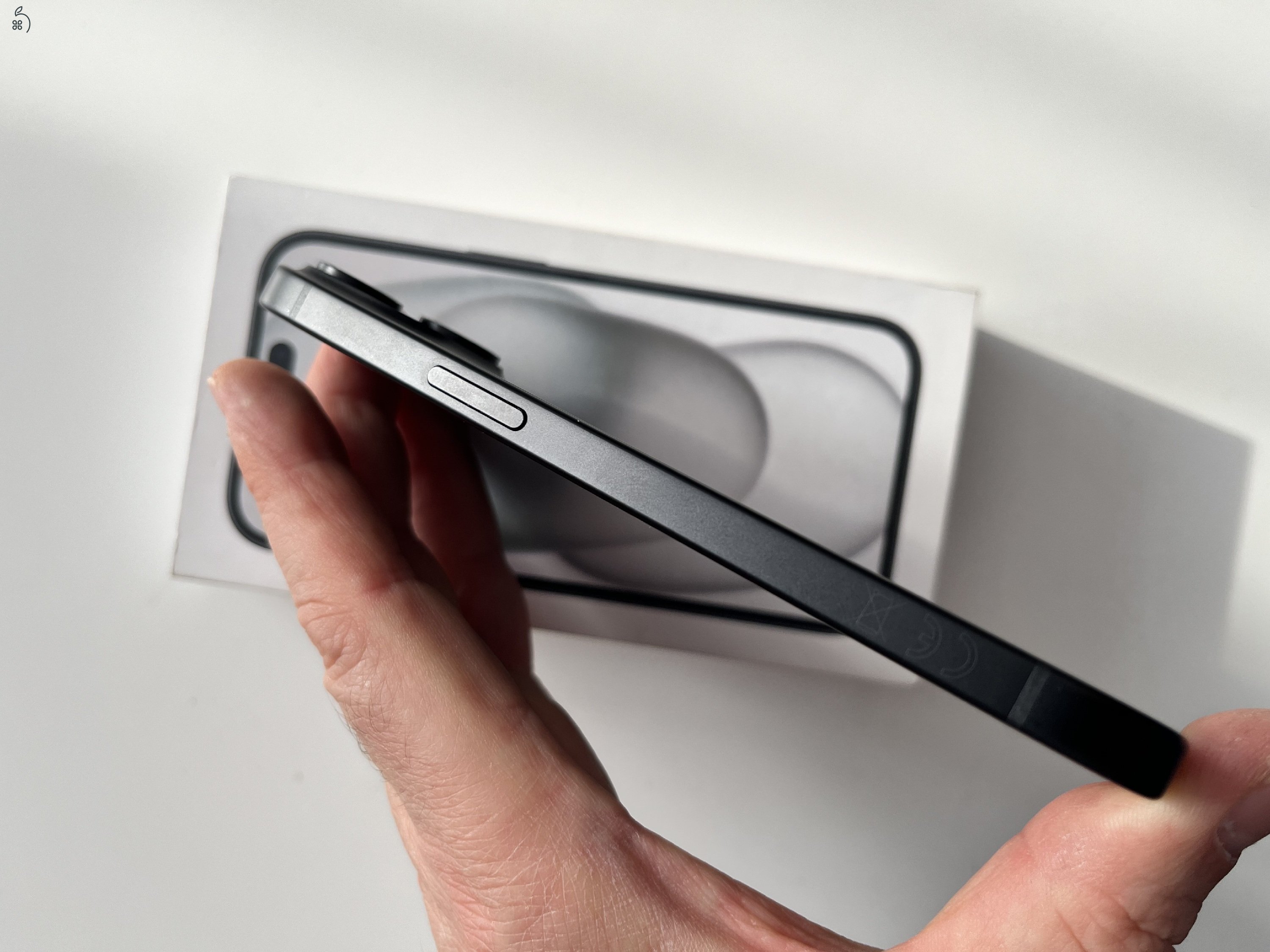 iPhone 15 256GB! Apple garancia! Akku 100%!