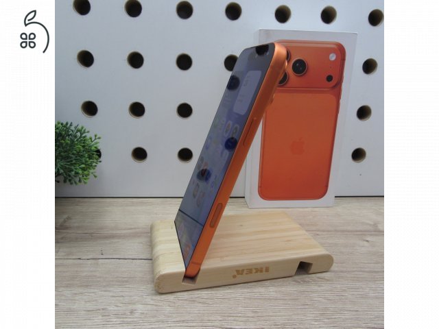 Apple iPhone 17 Pro Max 256GB Cosmic Orange – Újszerű állapot – 100% akku (2 ciklus)