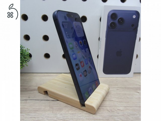 Apple iPhone 17 Pro Max 256GB Deep Blue – Karcmentes állapot – 100% akku (93 ciklus)