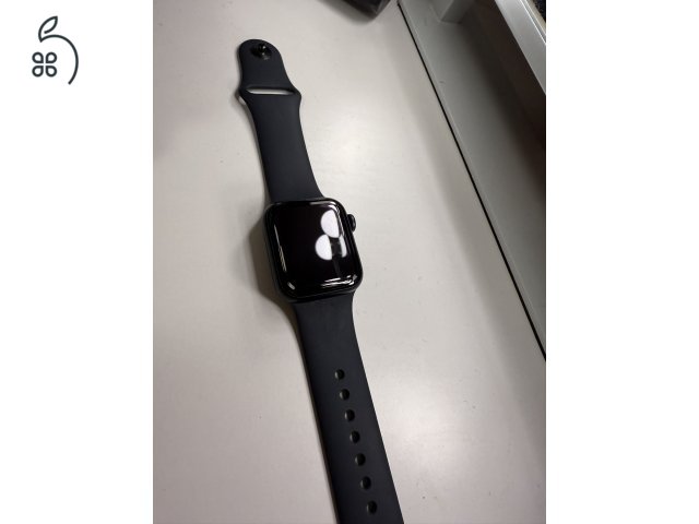 Apple watch SE (gen 2.) 40mm Midnight 2024