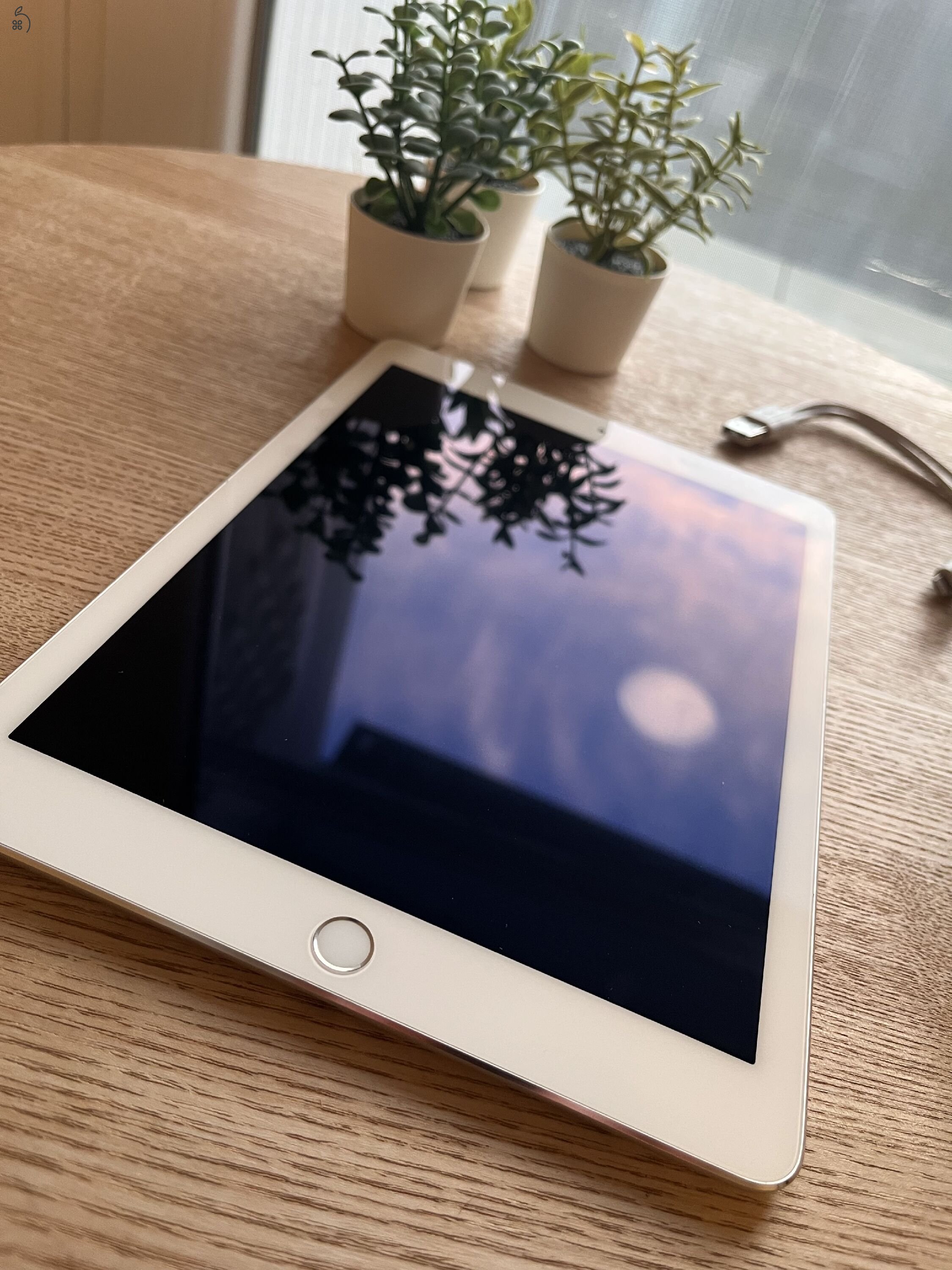 Apple iPad Air 2 16 GB, hibátlan és szép állapot, 94%-os akksi
