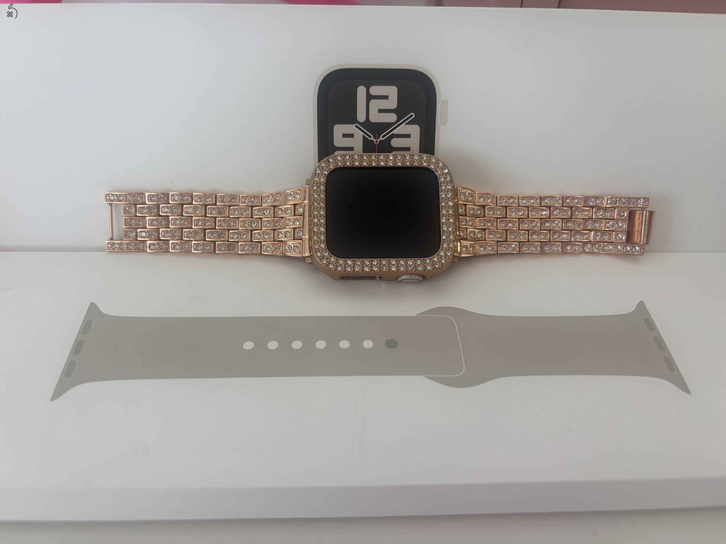 Apple Watch SE gen2 40mm starlight