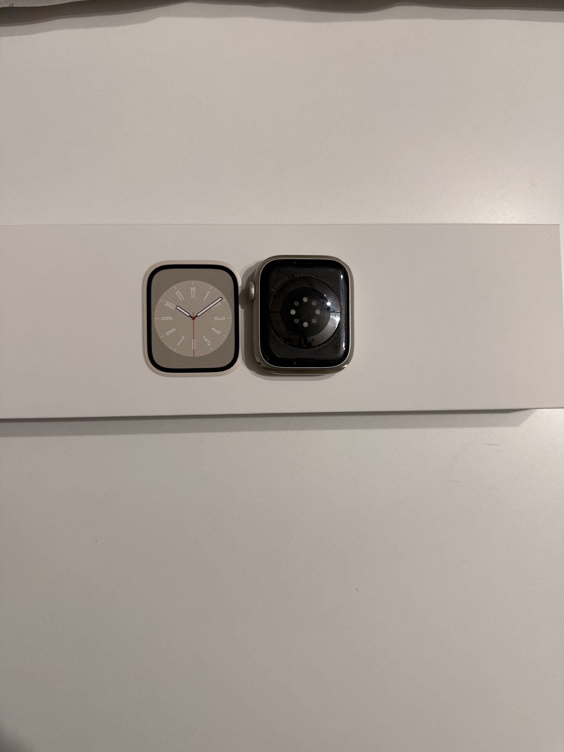 Apple Watch Series 8