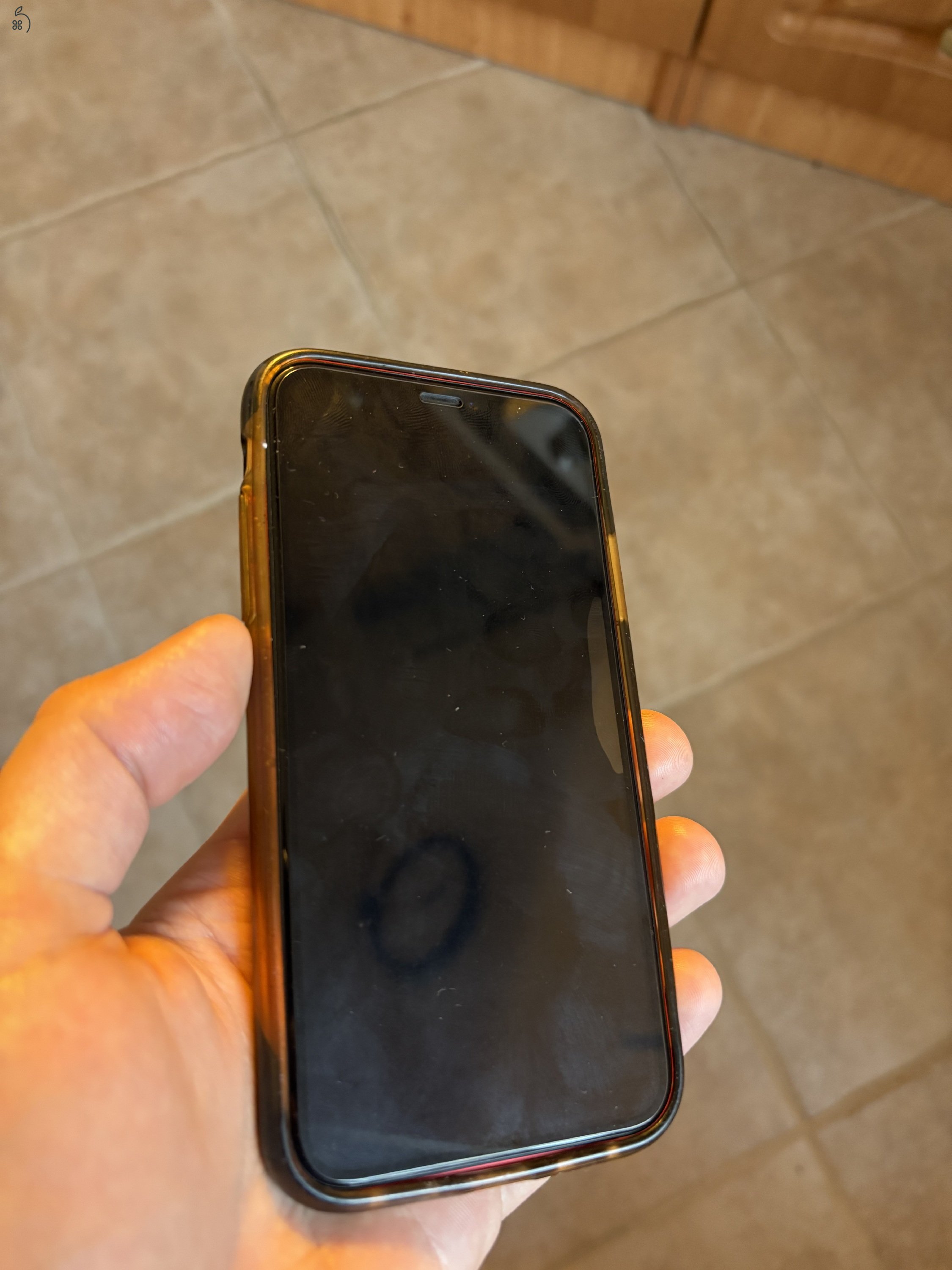 iPhone XR 64GB 100% akksi Független