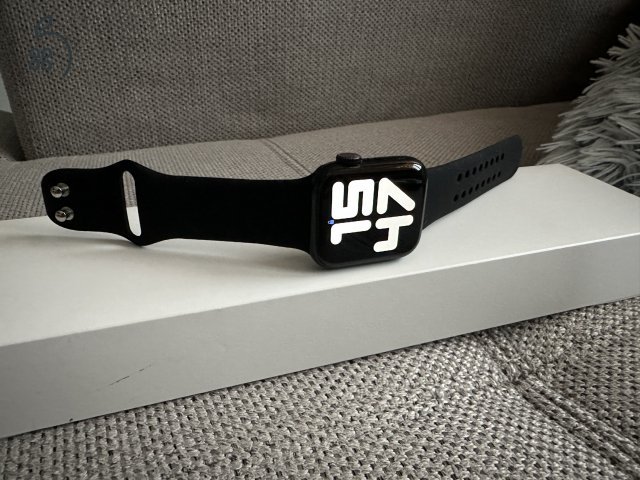 Apple Watch SE 2 40MM Midnight Aluminum gyönyörű állapot!