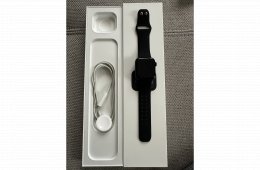 Apple Watch SE 2 40MM Midnight Aluminum gyönyörű állapot!