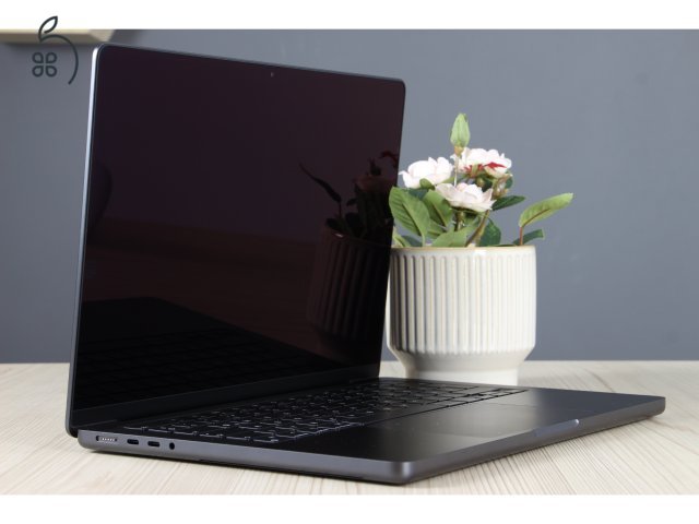 Újszerű Apple Macbook Pro 14